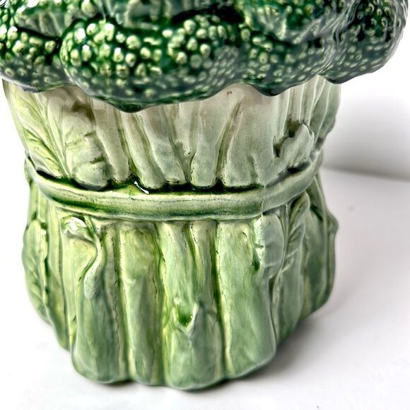 Vintage California Pottery Metlox PoppyTrail Broccoli Cookie Jar Canister - Picture 4 of 11